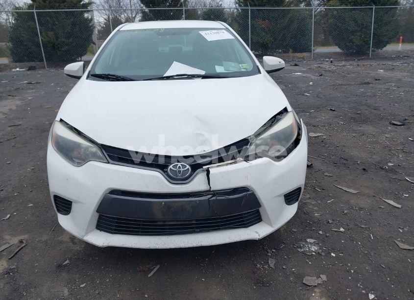 Photo 13 of 2015 Toyota Corolla LE (VIN 2T1BURHE7FC382155)