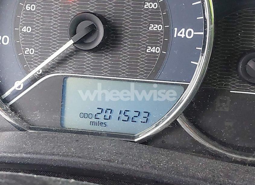 Photo 16 of 2015 Toyota Corolla LE (VIN 2T1BURHE7FC382155)