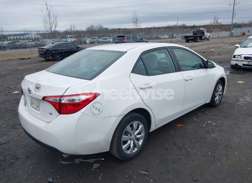 Photo 4 of 2015 Toyota Corolla LE (VIN 2T1BURHE7FC382155)