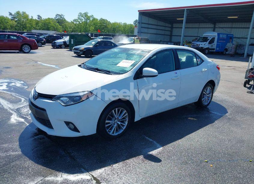 Photo 2 of 2015 Toyota Corolla LE PLUS (VIN 2T1BURHE7FC387002)
