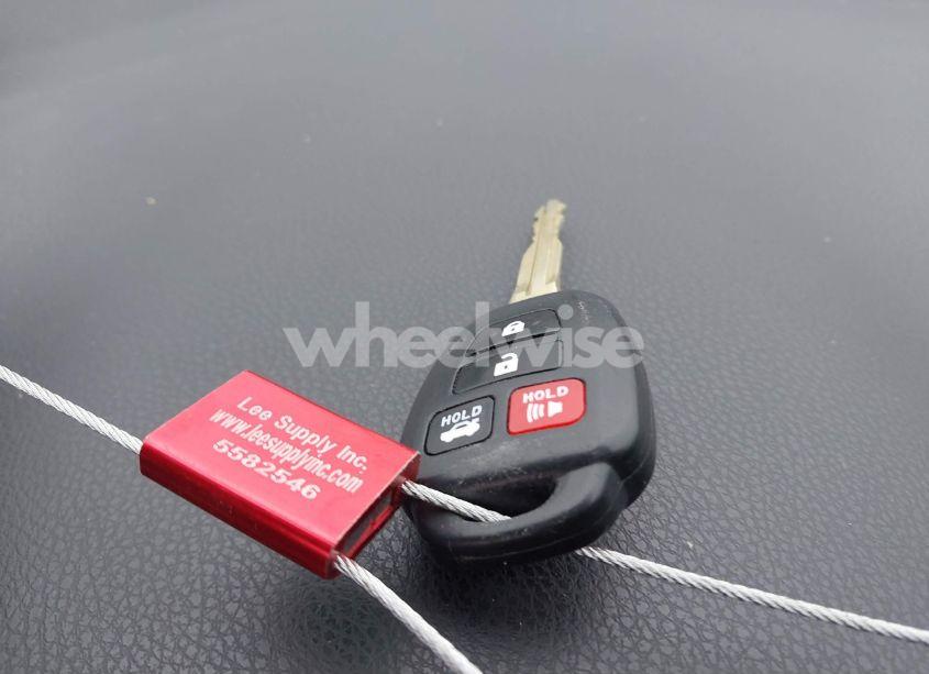 Photo 11 of 2015 Toyota Corolla LE (VIN 2T1BURHE7FC392412)