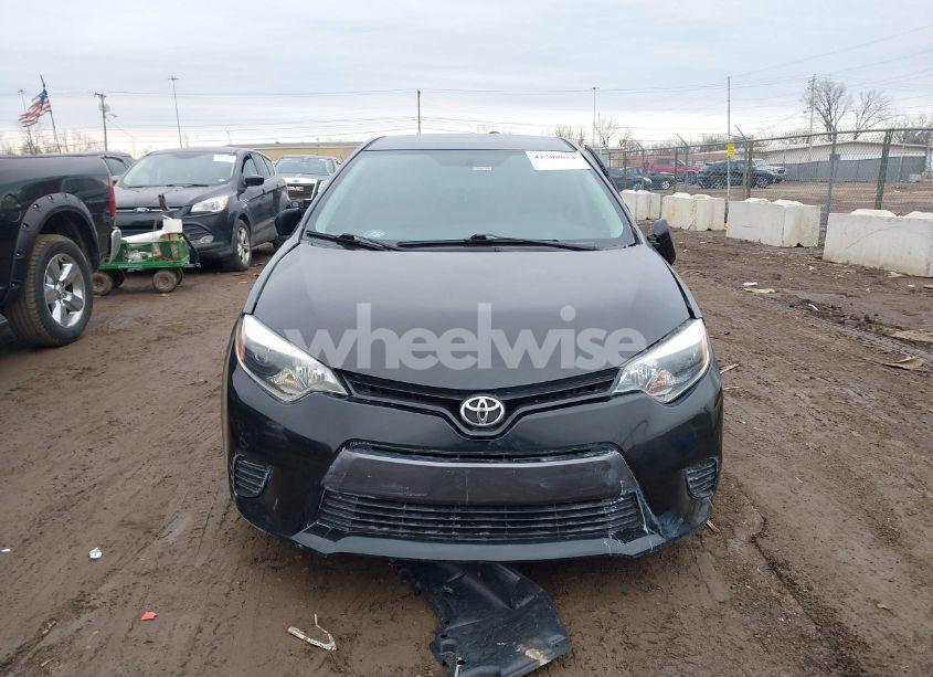 Photo 12 of 2015 Toyota Corolla LE (VIN 2T1BURHE7FC392412)