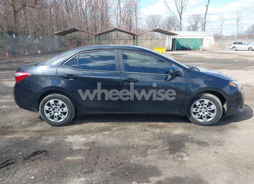 Photo 13 of 2015 Toyota Corolla LE (VIN 2T1BURHE7FC417762)