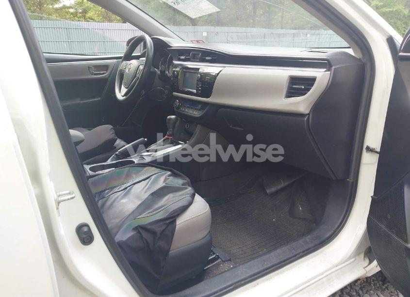 Photo 5 of 2015 Toyota Corolla LE (VIN 2T1BURHE7FC422900)