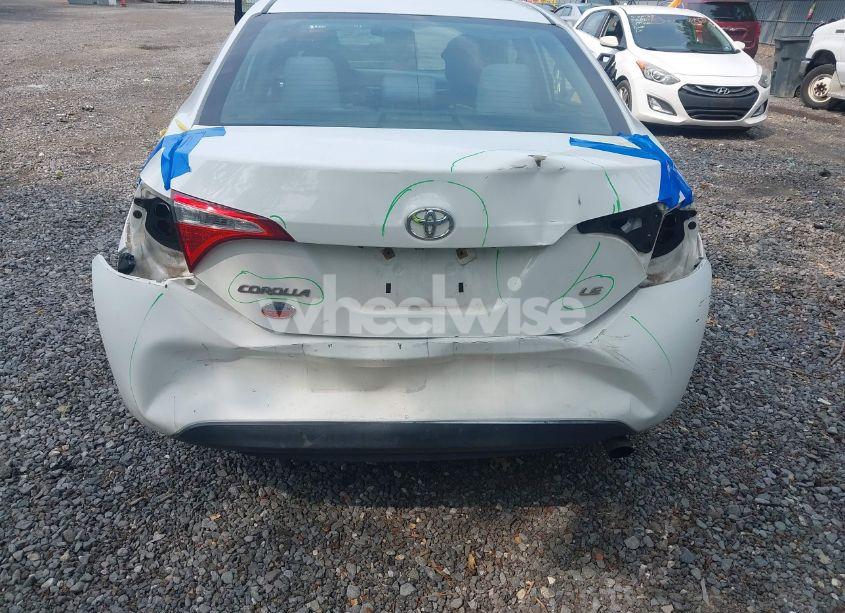 Photo 6 of 2015 Toyota Corolla LE (VIN 2T1BURHE7FC422900)