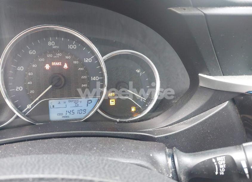 Photo 7 of 2015 Toyota Corolla LE (VIN 2T1BURHE7FC422900)