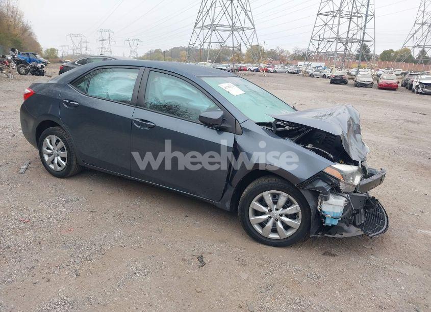 2015 Toyota Corolla LE (VIN 2T1BURHE7FC429183) main photo