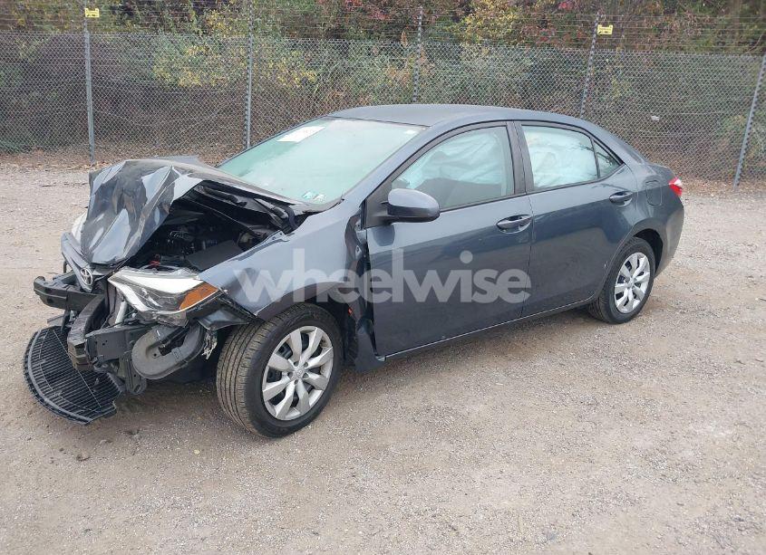 Photo 2 of 2015 Toyota Corolla LE (VIN 2T1BURHE7FC429183)