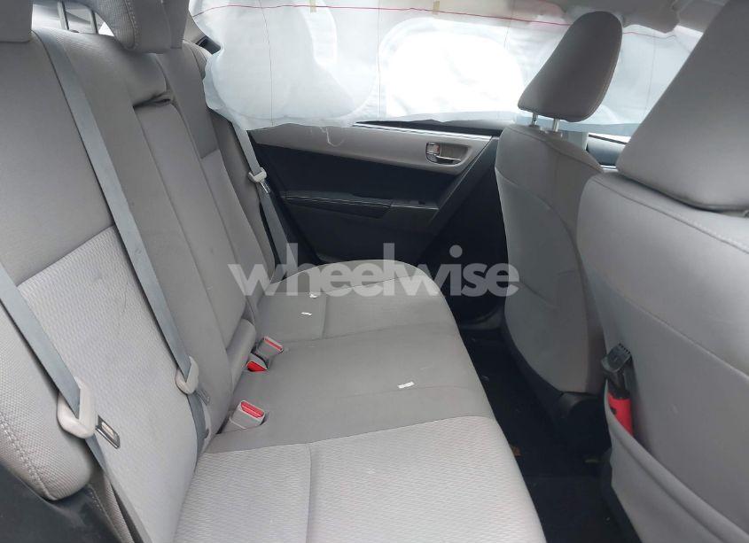 Photo 8 of 2015 Toyota Corolla LE (VIN 2T1BURHE7FC429183)