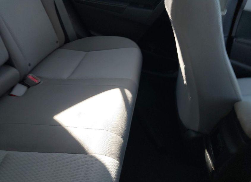 Photo 8 of 2015 Toyota Corolla LE (VIN 2T1BURHE7FC440975)