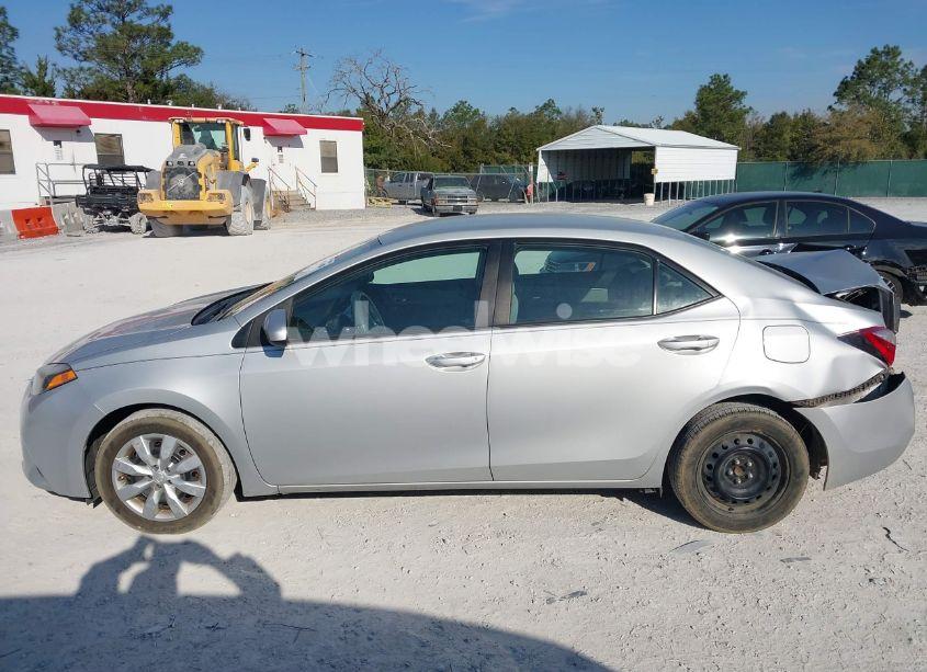 Photo 14 of 2015 Toyota Corolla LE (VIN 2T1BURHE7FC450082)