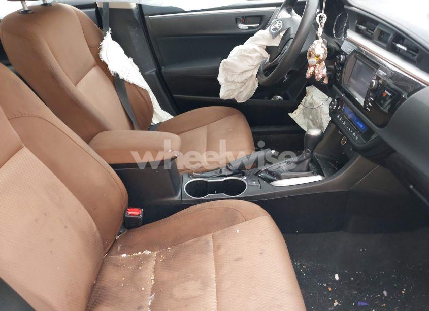 Photo 5 of 2015 Toyota Corolla LE (VIN 2T1BURHE7FC458490)