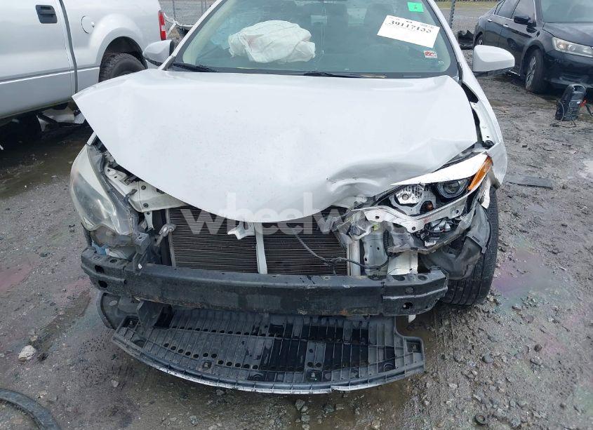 Photo 6 of 2015 Toyota Corolla LE (VIN 2T1BURHE7FC458490)