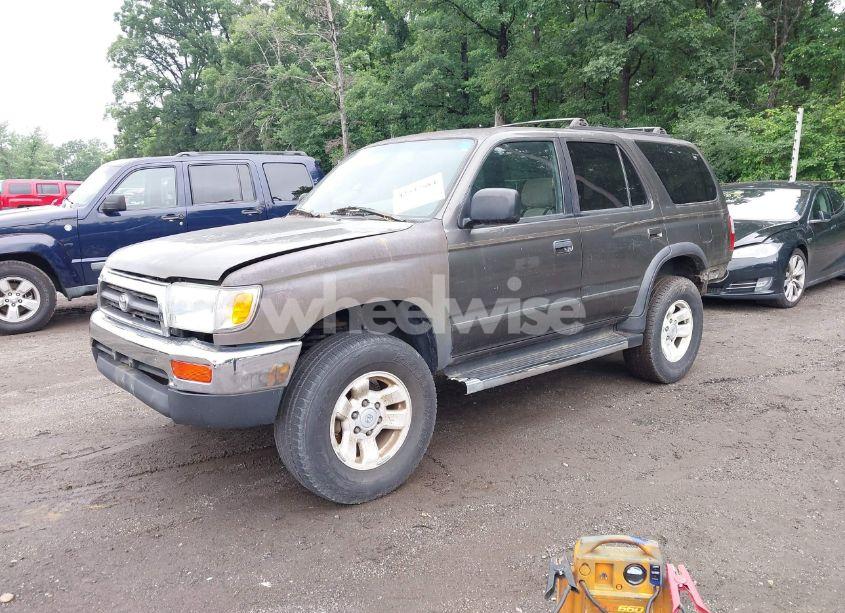Photo 2 of 1998 Toyota 4runner SR5 V6 (VIN 2T1BURHE7GC******)
