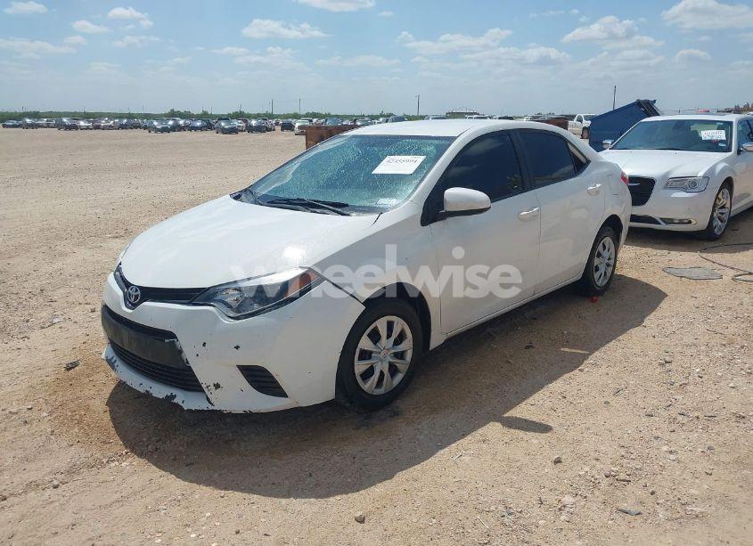 Photo 2 of 2016 Toyota Corolla L (VIN 2T1BURHE7GC469880)