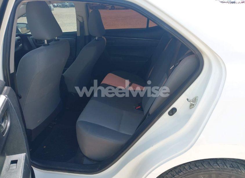 Photo 8 of 2016 Toyota Corolla L (VIN 2T1BURHE7GC469880)