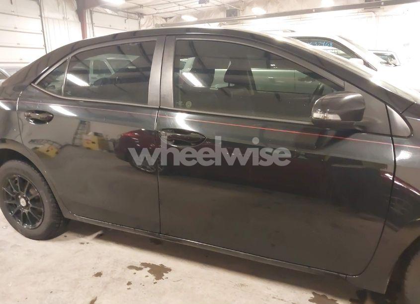 Photo 13 of 2016 Toyota Corolla S W/SPECIAL EDITION PKG (VIN 2T1BURHE7GC488820)