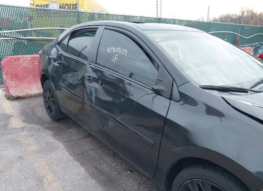 Photo 18 of 2016 Toyota Corolla S W/SPECIAL EDITION PKG (VIN 2T1BURHE7GC495945)