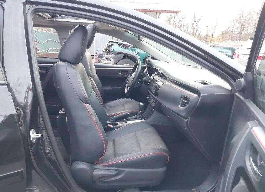 Photo 5 of 2016 Toyota Corolla S W/SPECIAL EDITION PKG (VIN 2T1BURHE7GC495945)