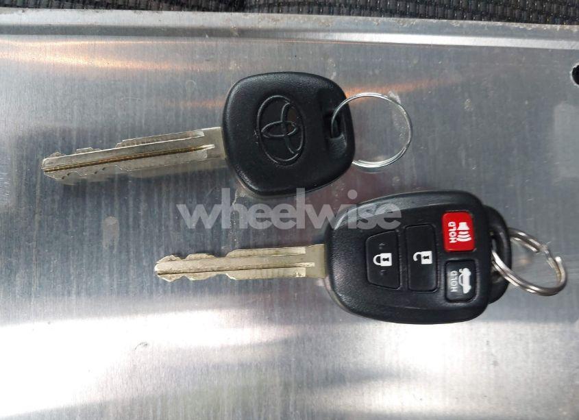 Photo 11 of 2016 Toyota Corolla S PLUS (VIN 2T1BURHE7GC513540)