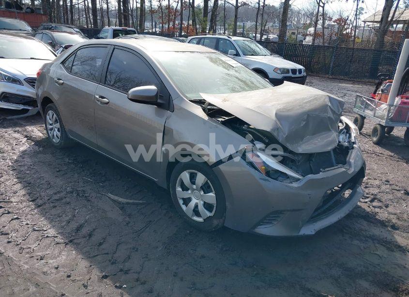 2016 Toyota Corolla LE (VIN 2T1BURHE7GC525624) main photo