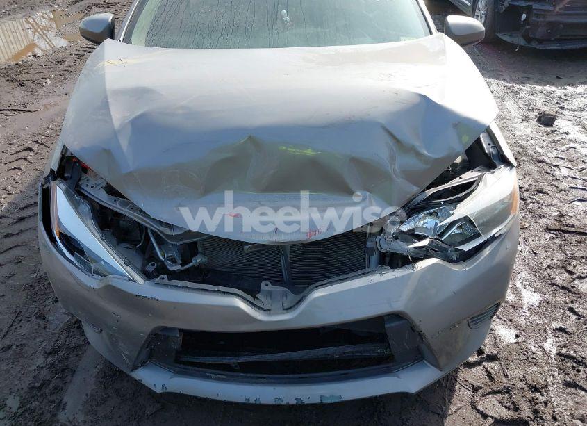 Photo 10 of 2016 Toyota Corolla LE (VIN 2T1BURHE7GC525624)