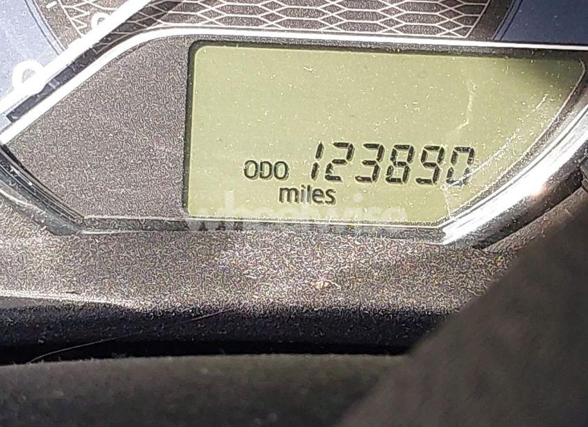 Photo 7 of 2016 Toyota Corolla LE (VIN 2T1BURHE7GC525624)