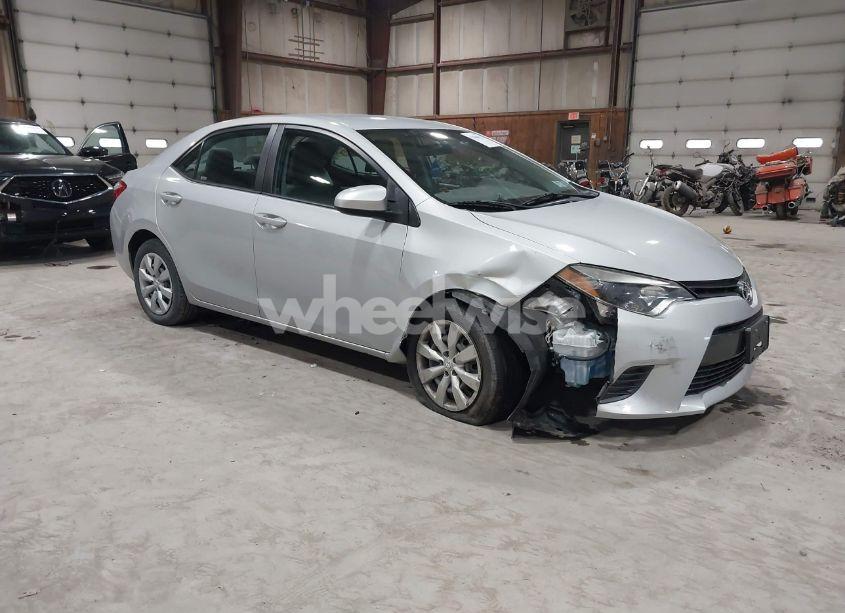 2016 Toyota Corolla LE (VIN 2T1BURHE7GC533268) main photo