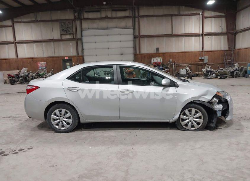 Photo 13 of 2016 Toyota Corolla LE (VIN 2T1BURHE7GC533268)