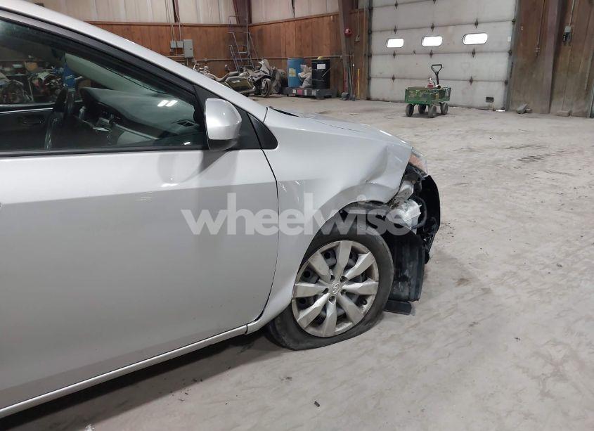 Photo 18 of 2016 Toyota Corolla LE (VIN 2T1BURHE7GC533268)