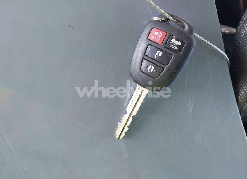 Photo 11 of 2016 Toyota Corolla LE PLUS (VIN 2T1BURHE7GC555240)