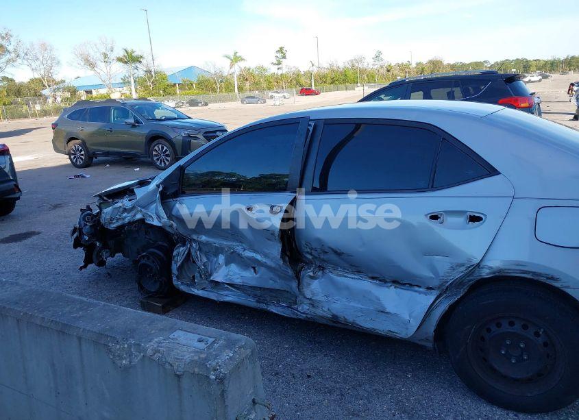 Photo 6 of 2016 Toyota Corolla L (VIN 2T1BURHE7GC557005)