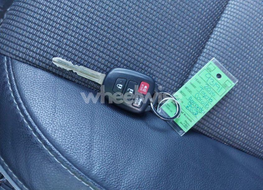 Photo 11 of 2016 Toyota Corolla S (VIN 2T1BURHE7GC569896)