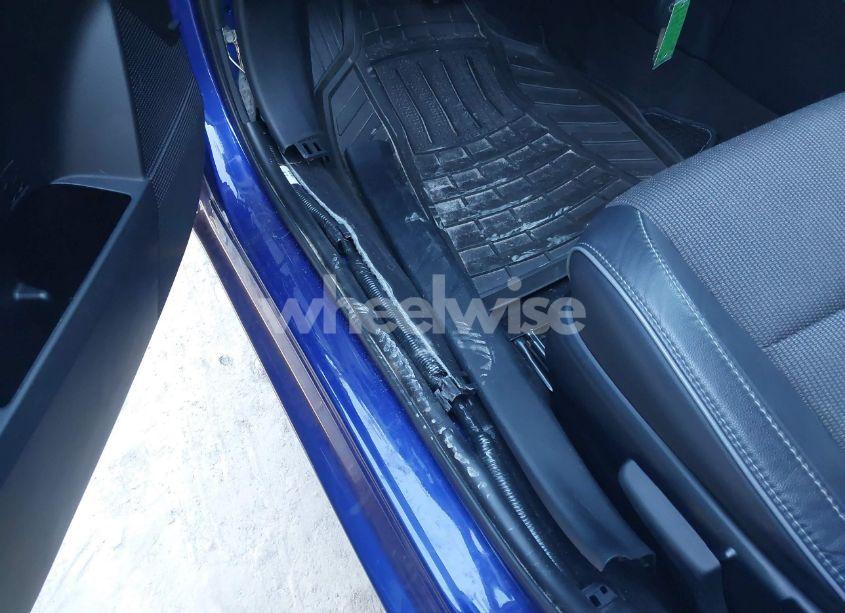 Photo 6 of 2016 Toyota Corolla S (VIN 2T1BURHE7GC569896)