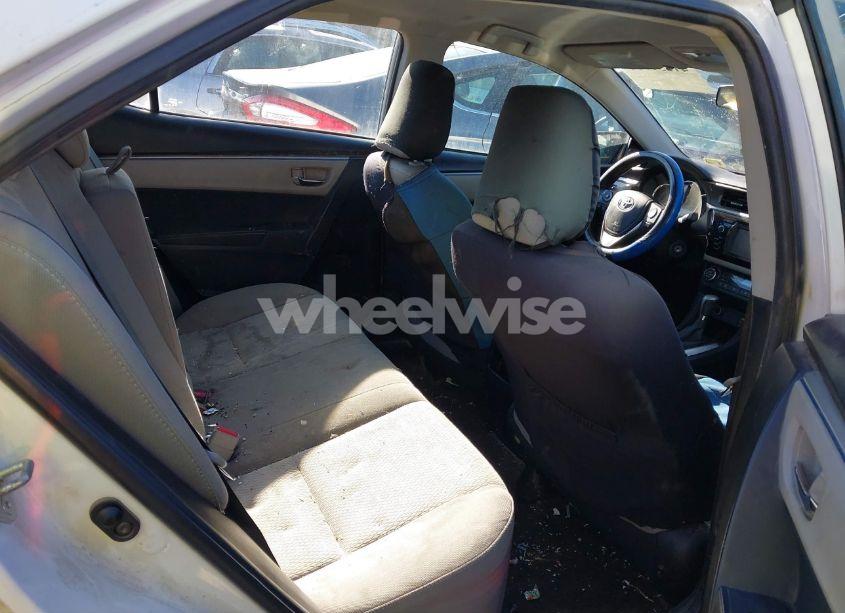 Photo 8 of 2016 Toyota Corolla LE (VIN 2T1BURHE7GC582826)