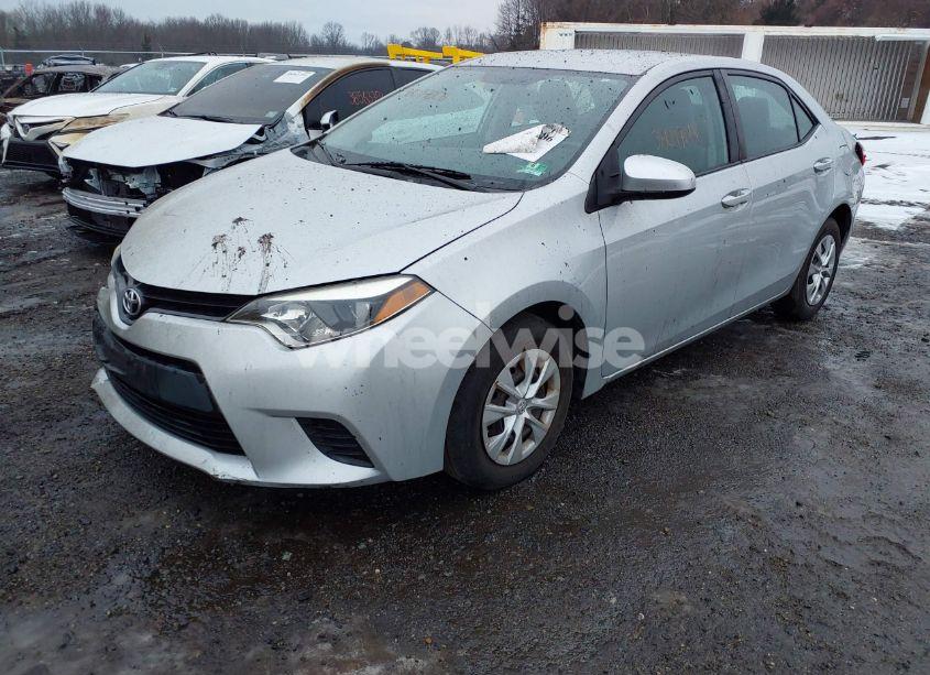 Photo 2 of 2016 Toyota Corolla L (VIN 2T1BURHE7GC592451)