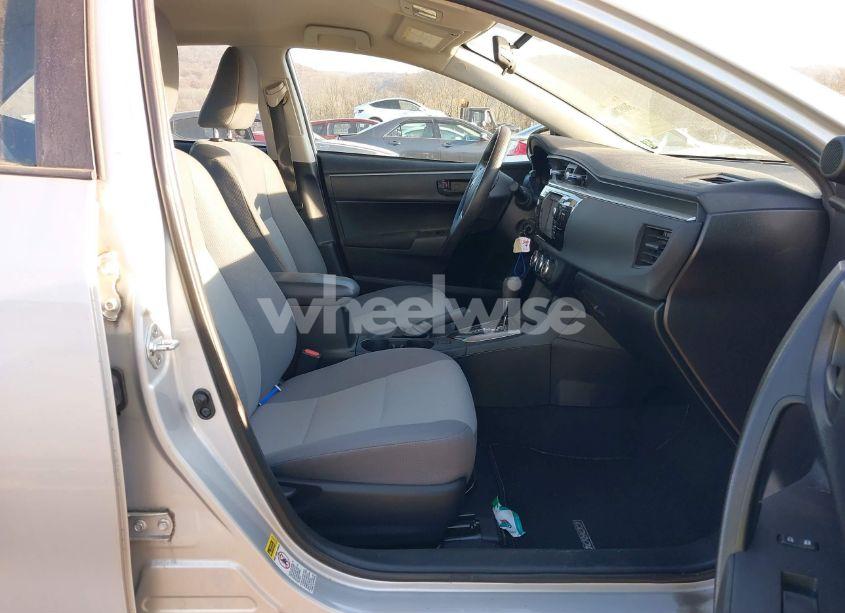 Photo 5 of 2016 Toyota Corolla L (VIN 2T1BURHE7GC592451)