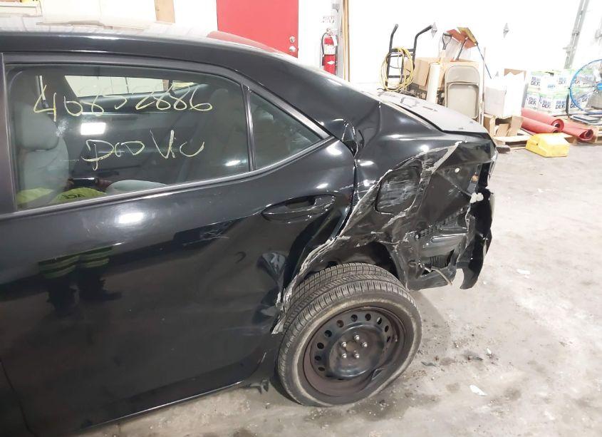 Photo 6 of 2016 Toyota Corolla LE (VIN 2T1BURHE7GC606316)