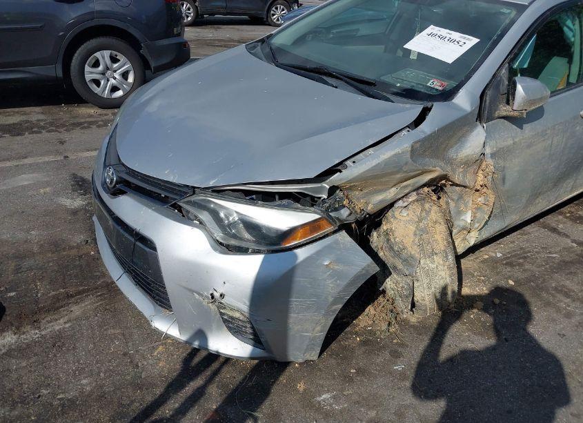 Photo 6 of 2016 Toyota Corolla LE (VIN 2T1BURHE7GC616859)