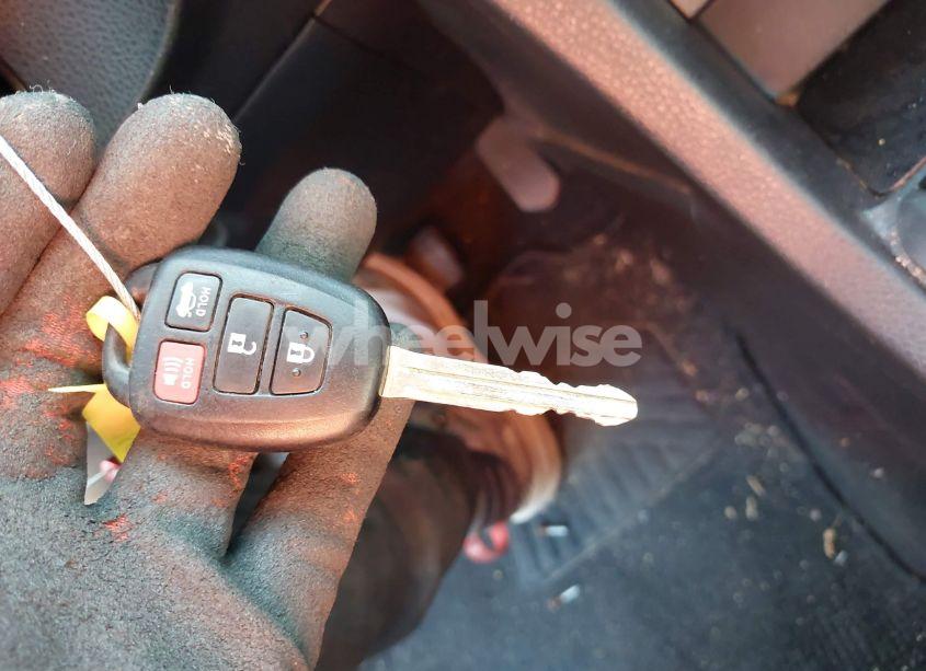 Photo 11 of 2016 Toyota Corolla L/LE/LE PLUS/LE PREMIUM/S/S PLUS/S PREMIUM/S W/SPECIAL EDITION PKG (VIN 2T1BURHE7GC650218)