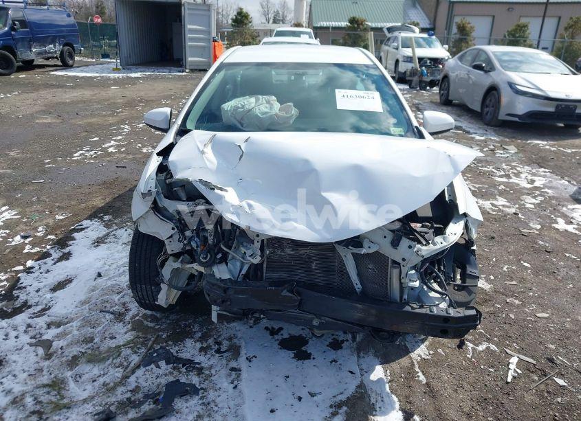 Photo 12 of 2016 Toyota Corolla L (VIN 2T1BURHE7GC674597)