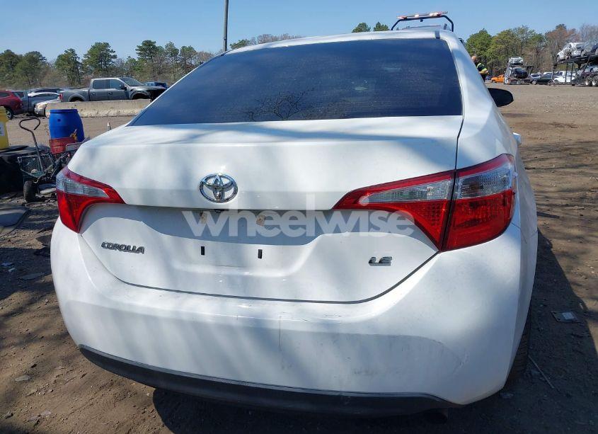 Photo 16 of 2016 Toyota Corolla LE (VIN 2T1BURHE7GC679492)