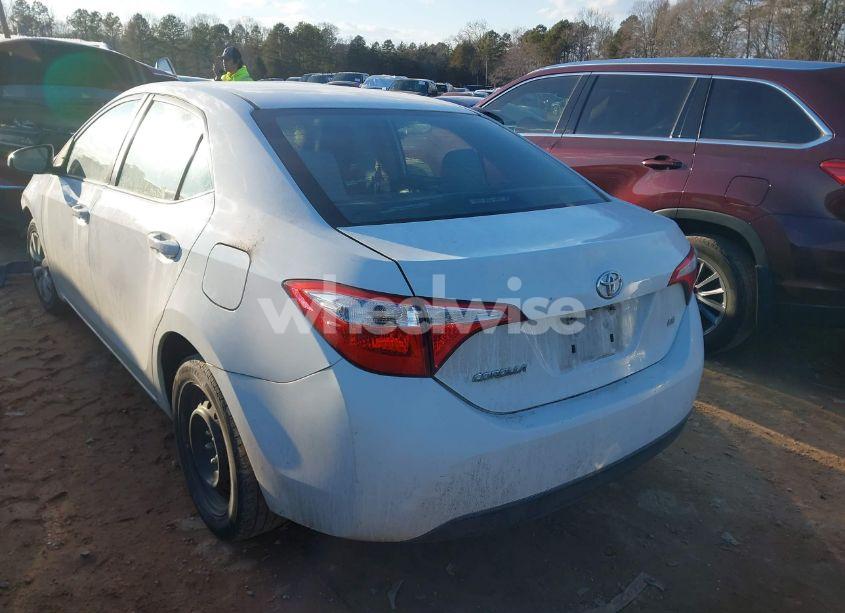 Photo 3 of 2016 Toyota Corolla LE (VIN 2T1BURHE7GC686068)