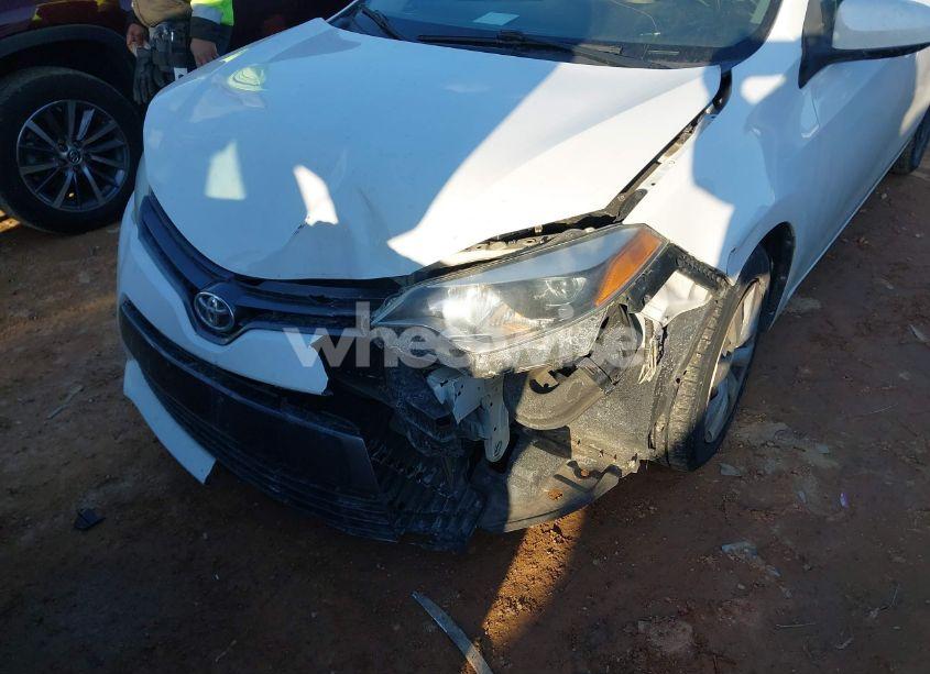 Photo 6 of 2016 Toyota Corolla LE (VIN 2T1BURHE7GC686068)