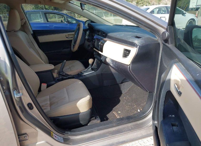 Photo 5 of 2016 Toyota Corolla LE (VIN 2T1BURHE7GC718792)