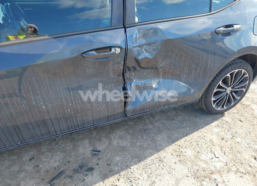 Photo 6 of 2016 Toyota Corolla S PREMIUM (VIN 2T1BURHE7GC722826)