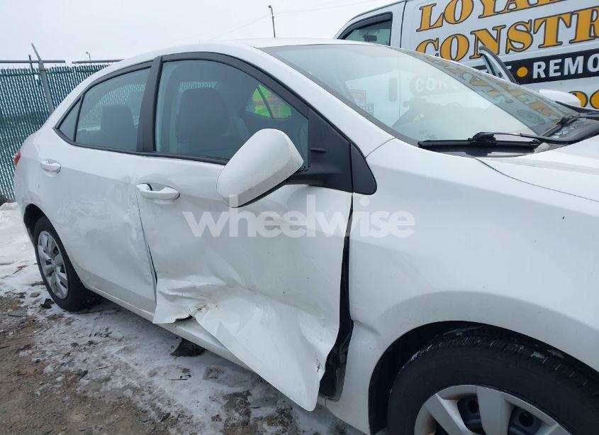 Photo 6 of 2016 Toyota Corolla LE (VIN 2T1BURHE7GC730716)