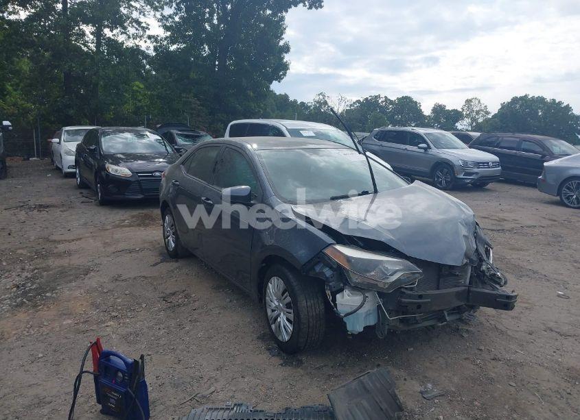 2016 Toyota Corolla LE (VIN 2T1BURHE7GC736421) main photo