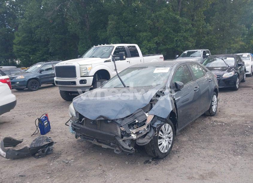 Photo 2 of 2016 Toyota Corolla LE (VIN 2T1BURHE7GC736421)