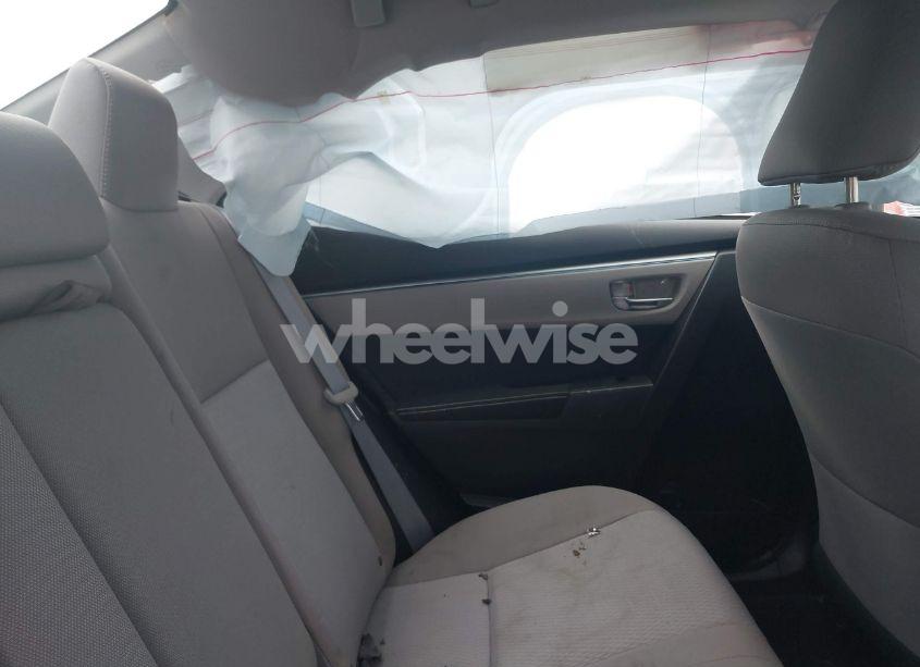 Photo 8 of 2016 Toyota Corolla LE (VIN 2T1BURHE7GC736421)